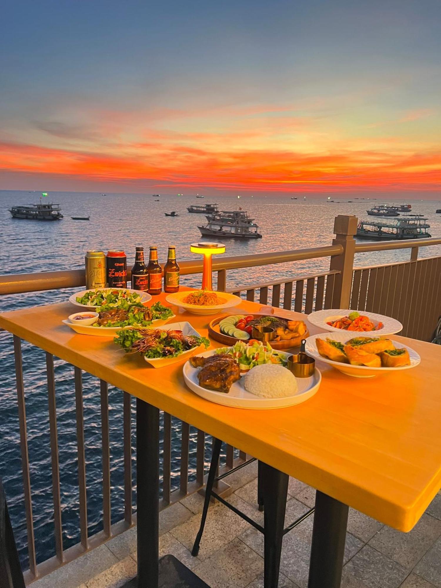 Aparthotel Sunset Sorrento Phu Quoc Extérieur photo